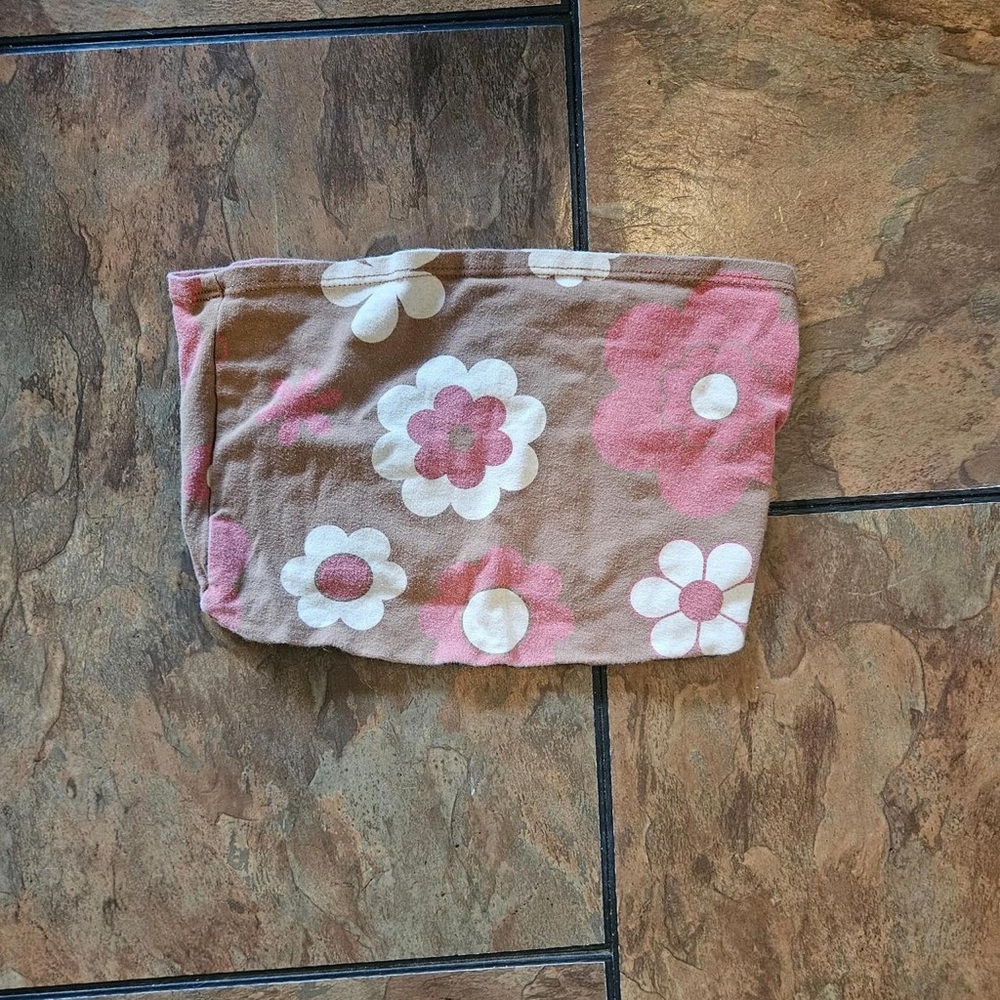American Vintage Floral Tube Crop Top in Brown, Pink & White